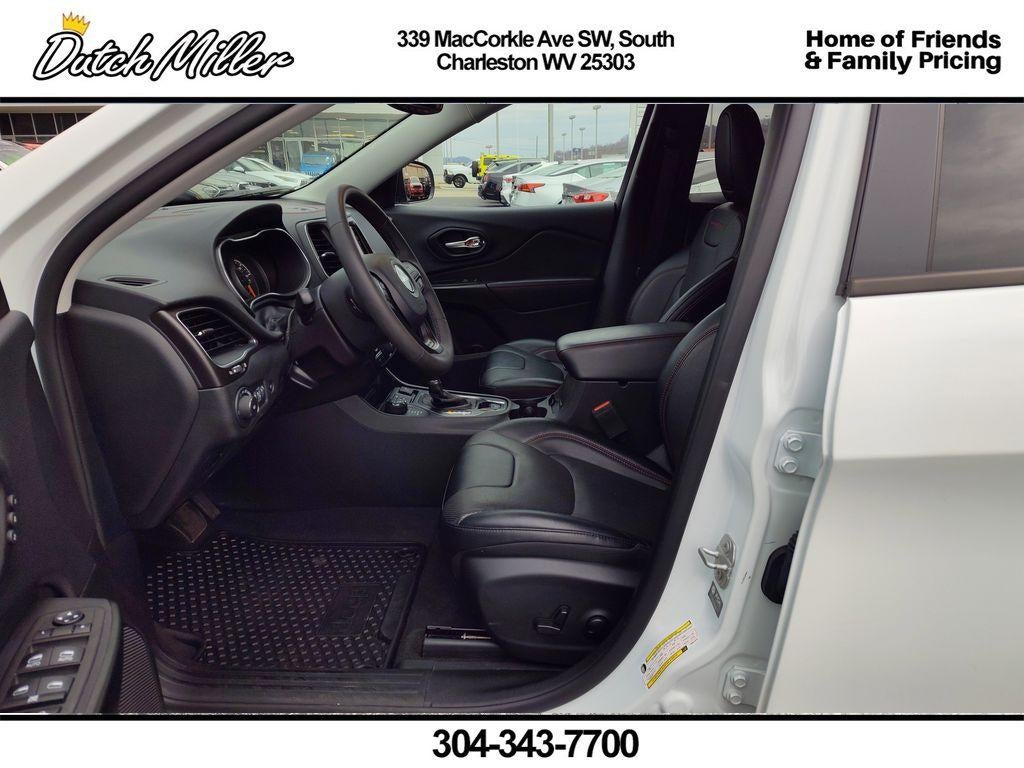 2022 Jeep Cherokee Trailhawk