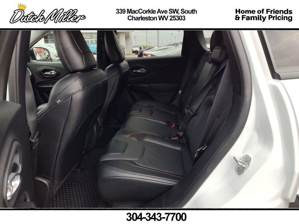 2022 Jeep Cherokee Trailhawk