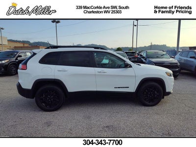 2023 Jeep Cherokee Altitude Lux