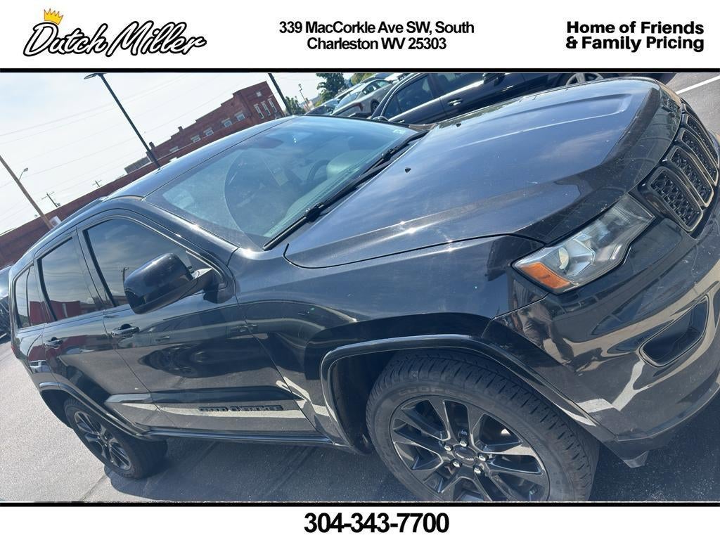 2019 Jeep Grand Cherokee Altitude 4WD's photo
