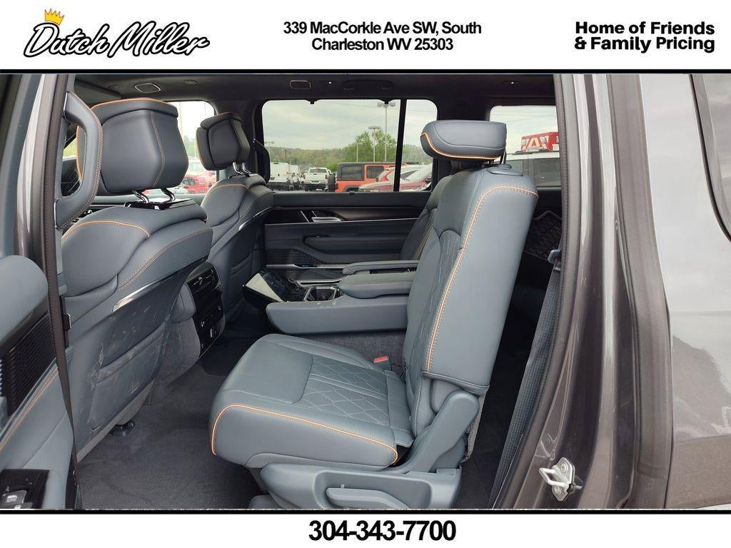 2024 Jeep Grand Wagoneer Series III Obsidian