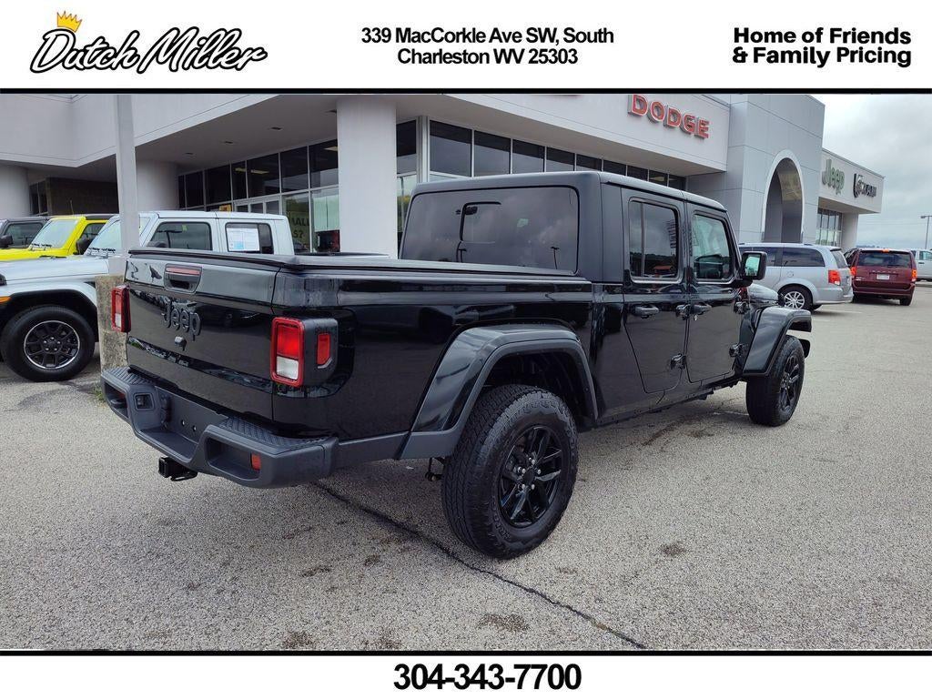 2022 Jeep Gladiator Sport S