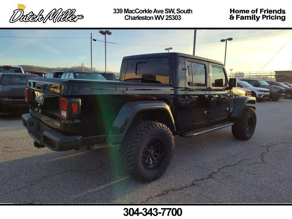 2022 Jeep Gladiator Overland