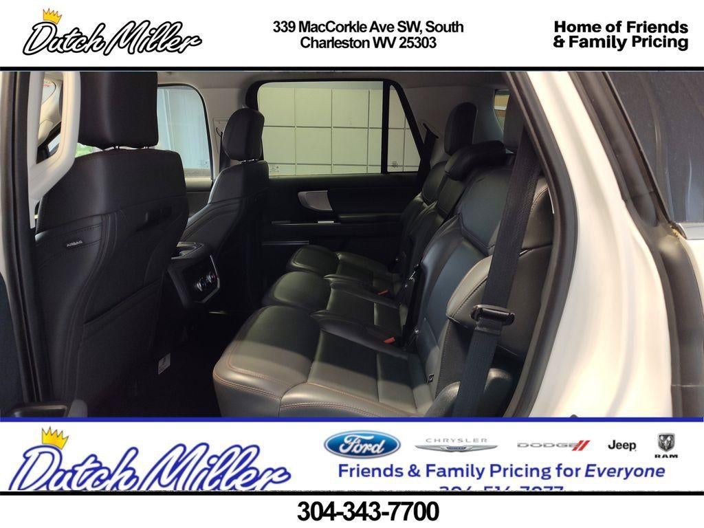 2025 Ford Expedition Active