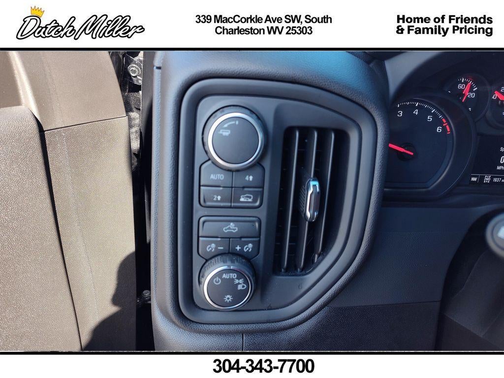 2025 Chevrolet Silverado Custom