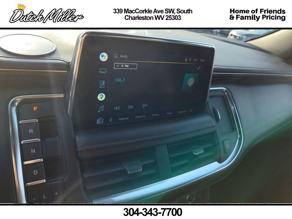 2022 Chevrolet Suburban LT