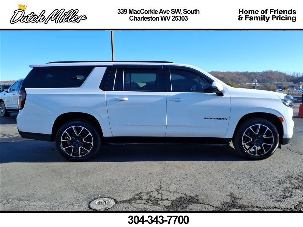 2023 Chevrolet Suburban RST