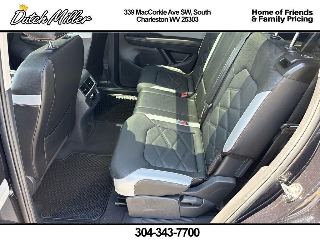 2025 Volkswagen Atlas 2.0T Peak Edition