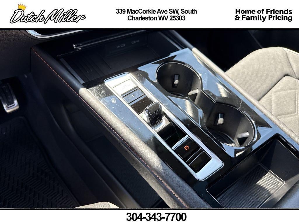 2025 Volkswagen Atlas 2.0T Peak Edition