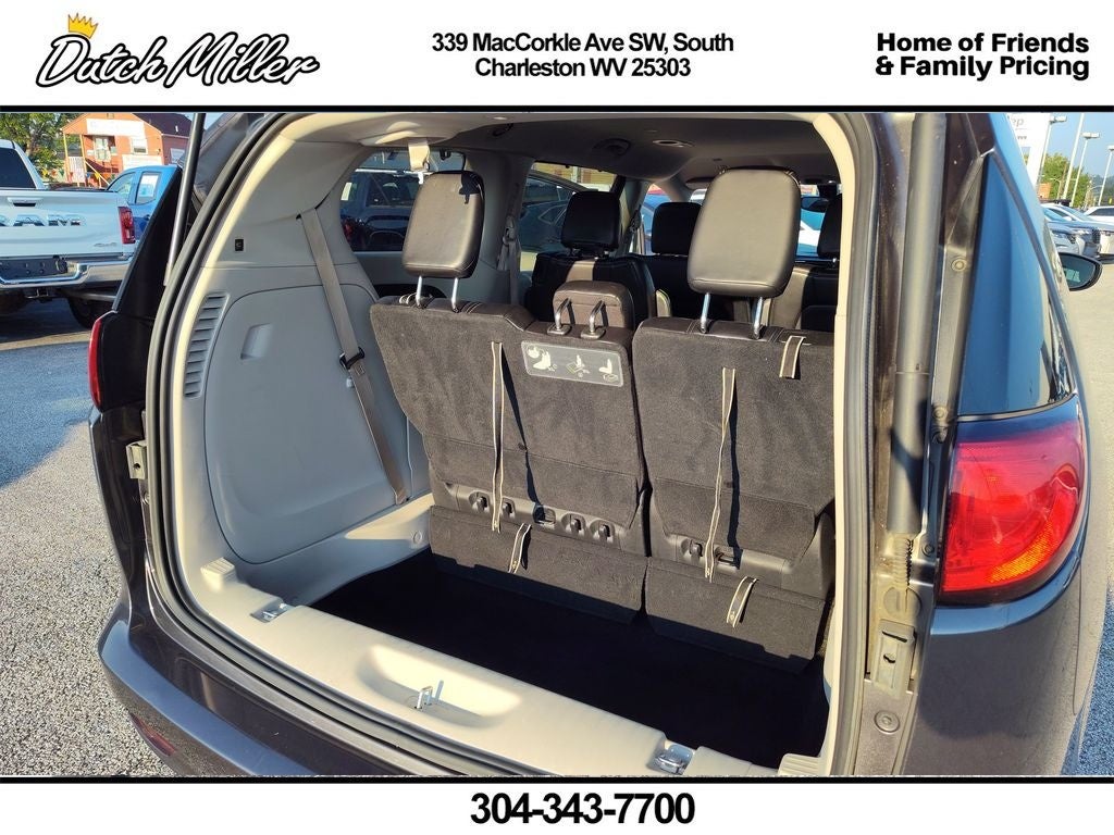 2021 Chrysler Voyager LXI