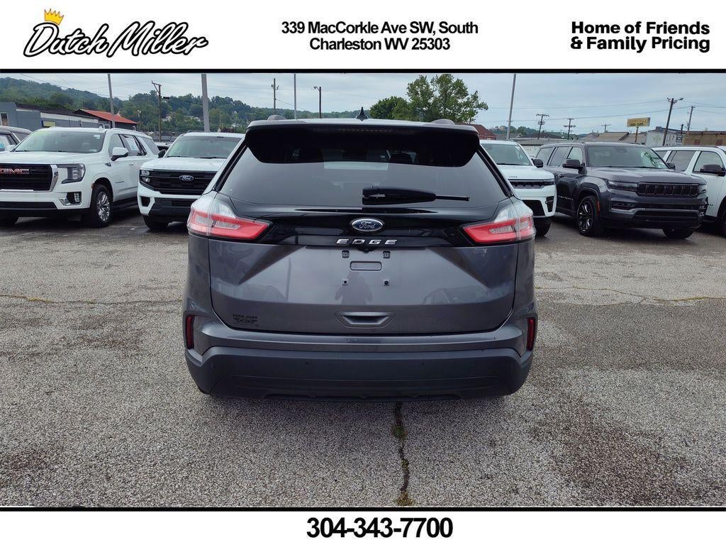 2021 Ford Edge SE