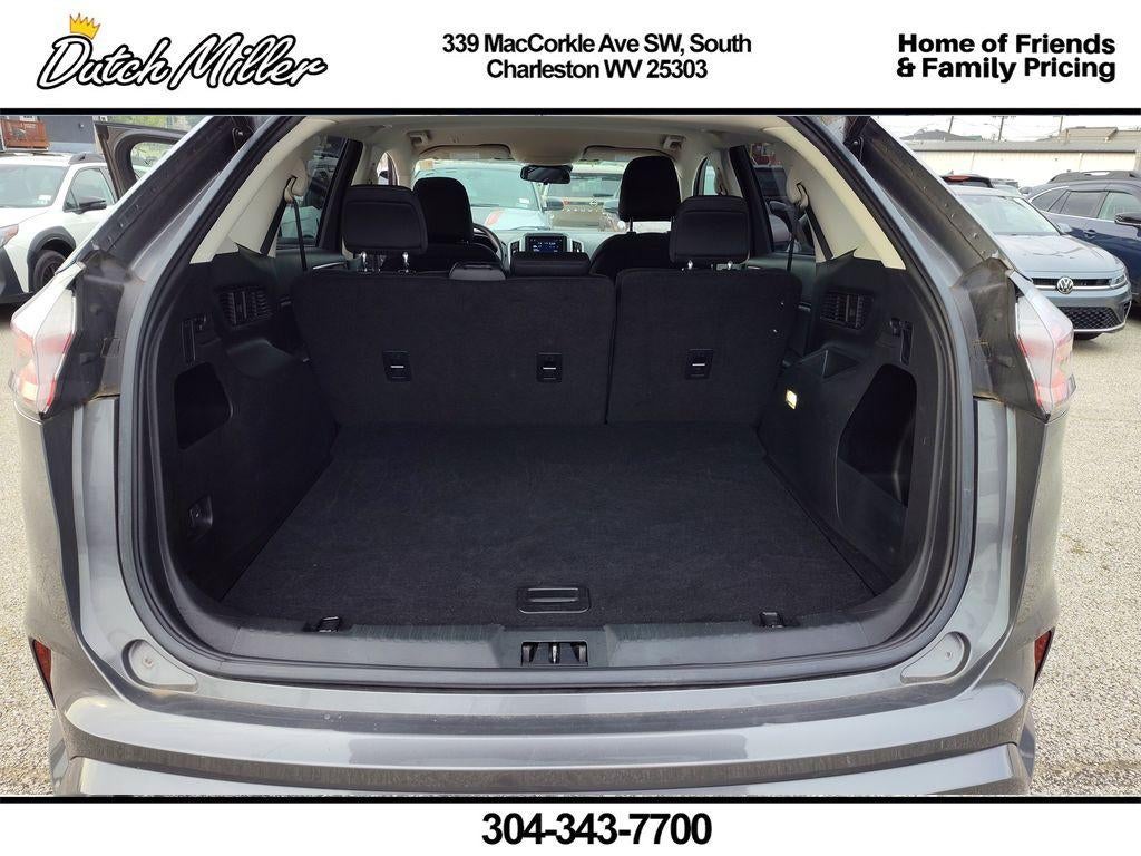 2023 Ford Edge SE