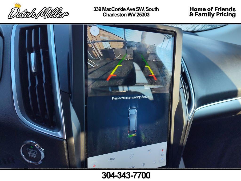 2024 Ford Edge Titanium