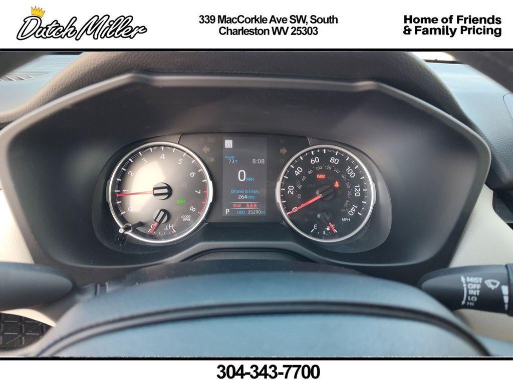 2022 Toyota RAV4 XLE