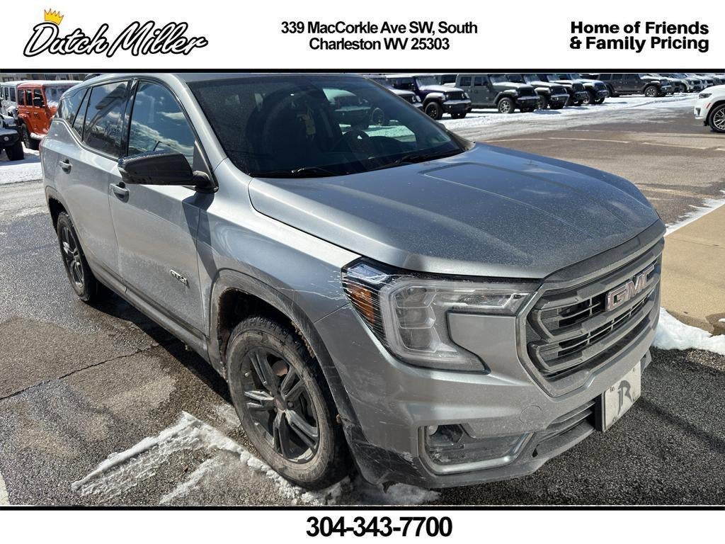 2023 GMC Terrain AT4