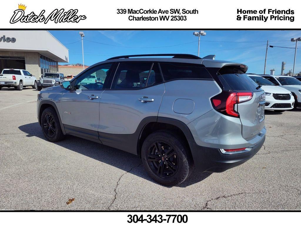 2023 GMC Terrain AT4