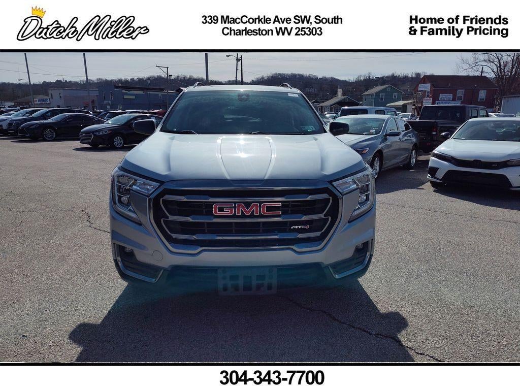 2023 GMC Terrain AT4