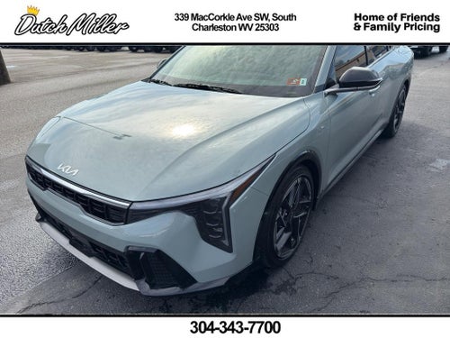 2025 Kia K4 GT-Line