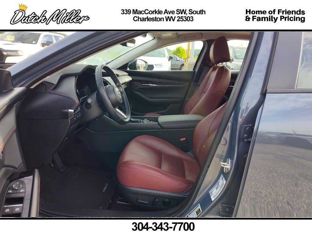 2025 Mazda Mazda3 2.5 S Carbon Edition