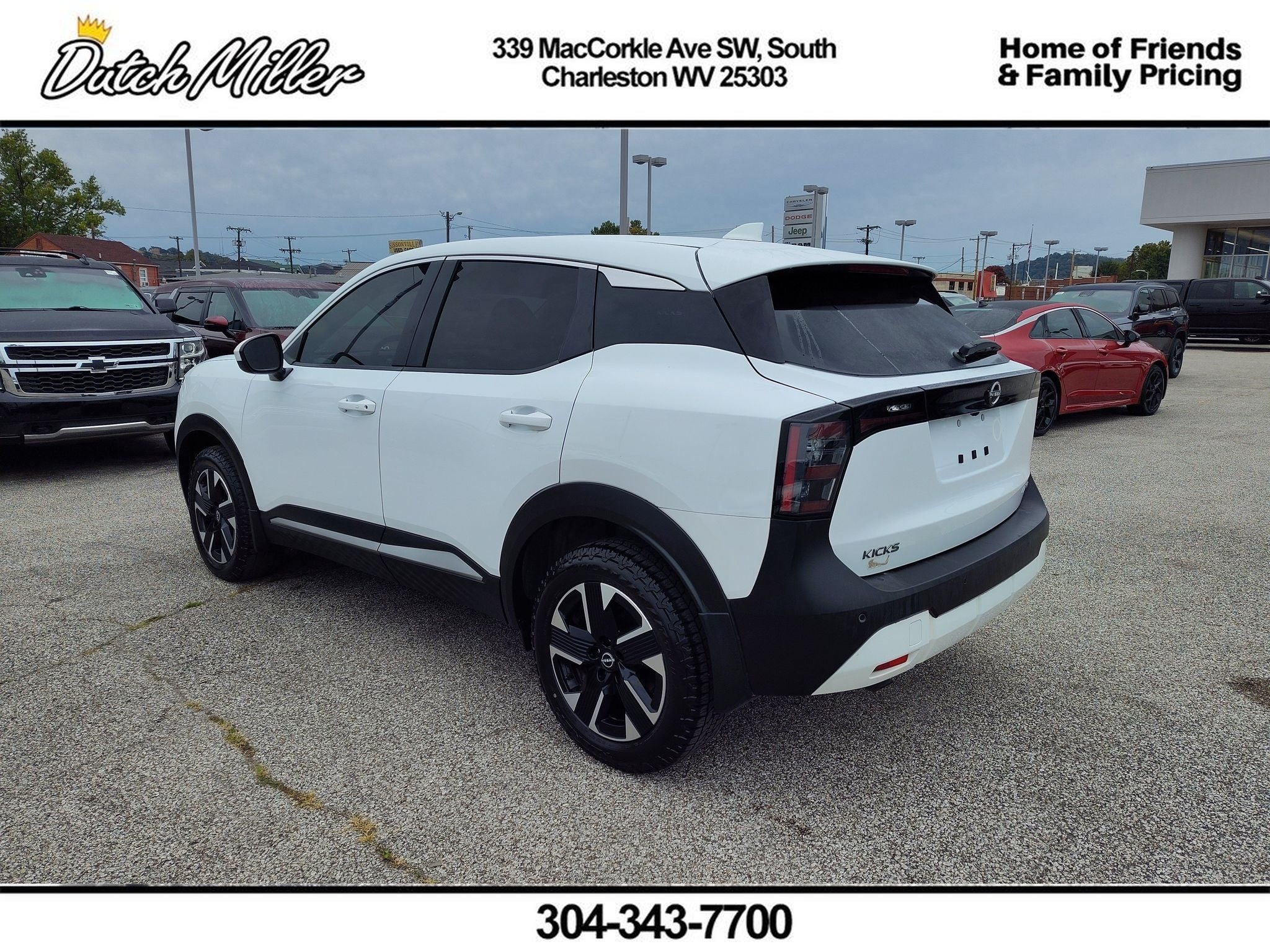 2025 Nissan Kicks SV