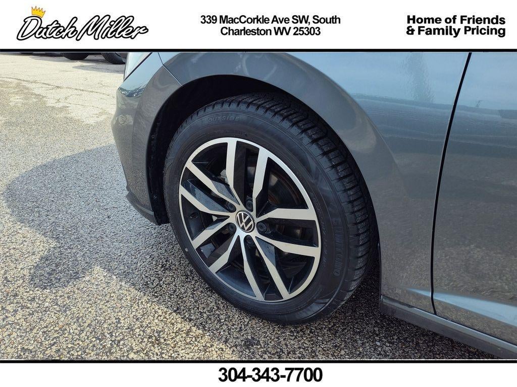 2025 Volkswagen Jetta SE
