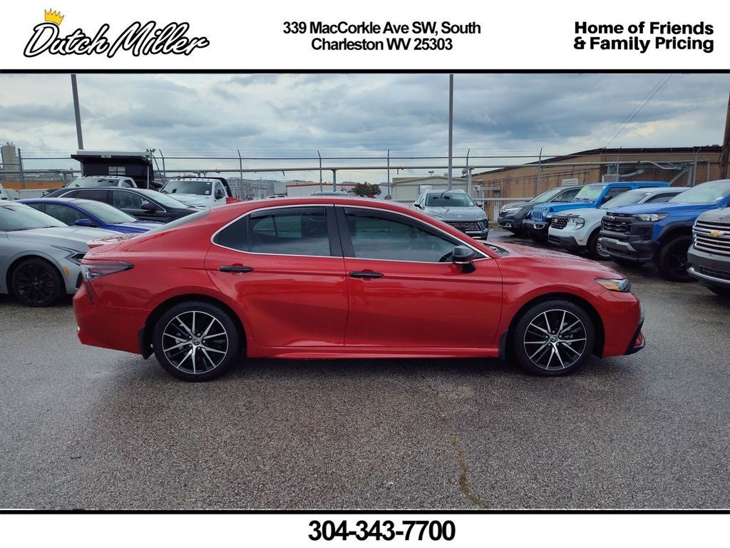2023 Toyota Camry SE
