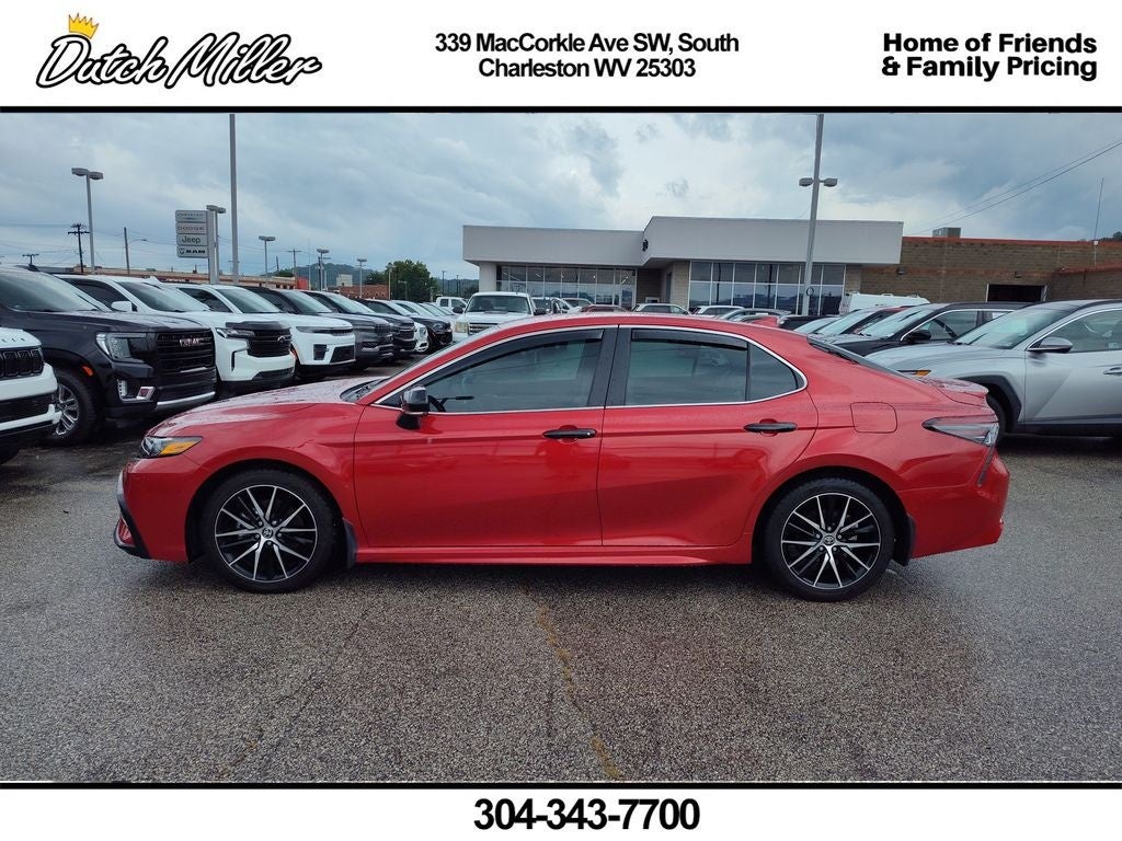 2023 Toyota Camry SE