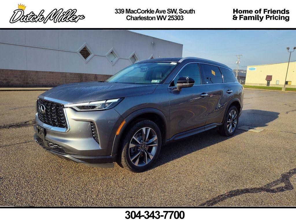 2022 INFINITI QX60 LUXE