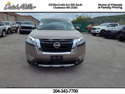 2023 Nissan Pathfinder Platinum