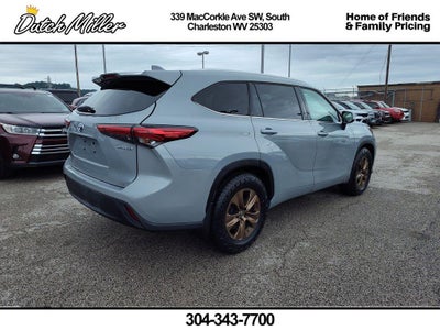 2022 Toyota Highlander Hybrid Hybrid Bronze Edition