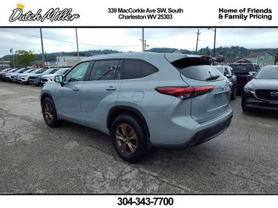 2022 Toyota Highlander Hybrid Hybrid Bronze Edition