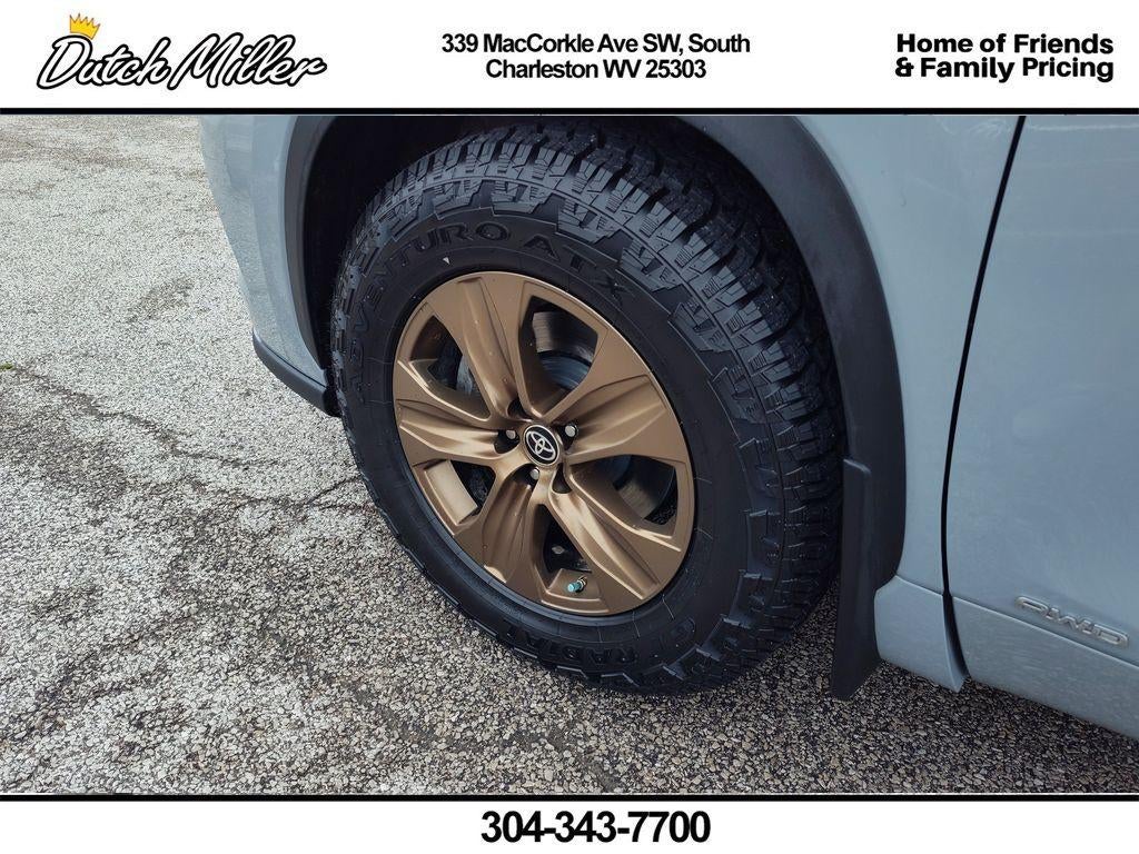 2022 Toyota Highlander Hybrid Hybrid Bronze Edition