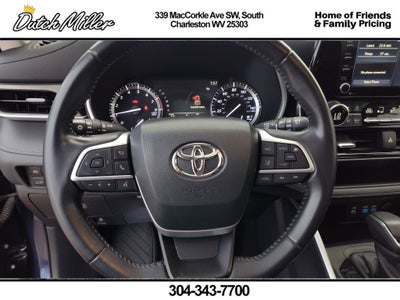 2022 Toyota Highlander XLE