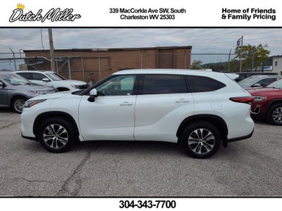 2022 Toyota Highlander XLE