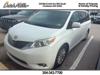 2013 Toyota Sienna XLE