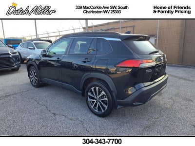 2024 Toyota Corolla Cross XLE