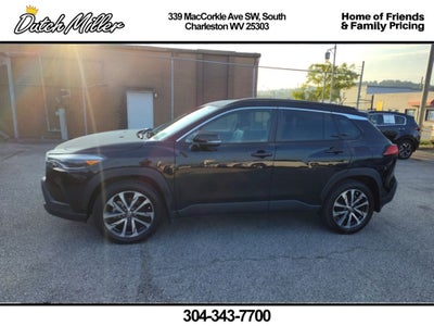 2024 Toyota Corolla Cross XLE