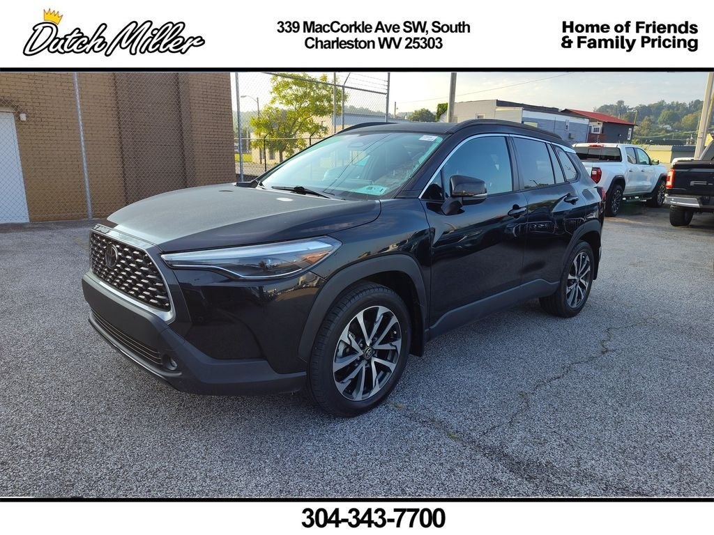 2024 Toyota Corolla Cross XLE