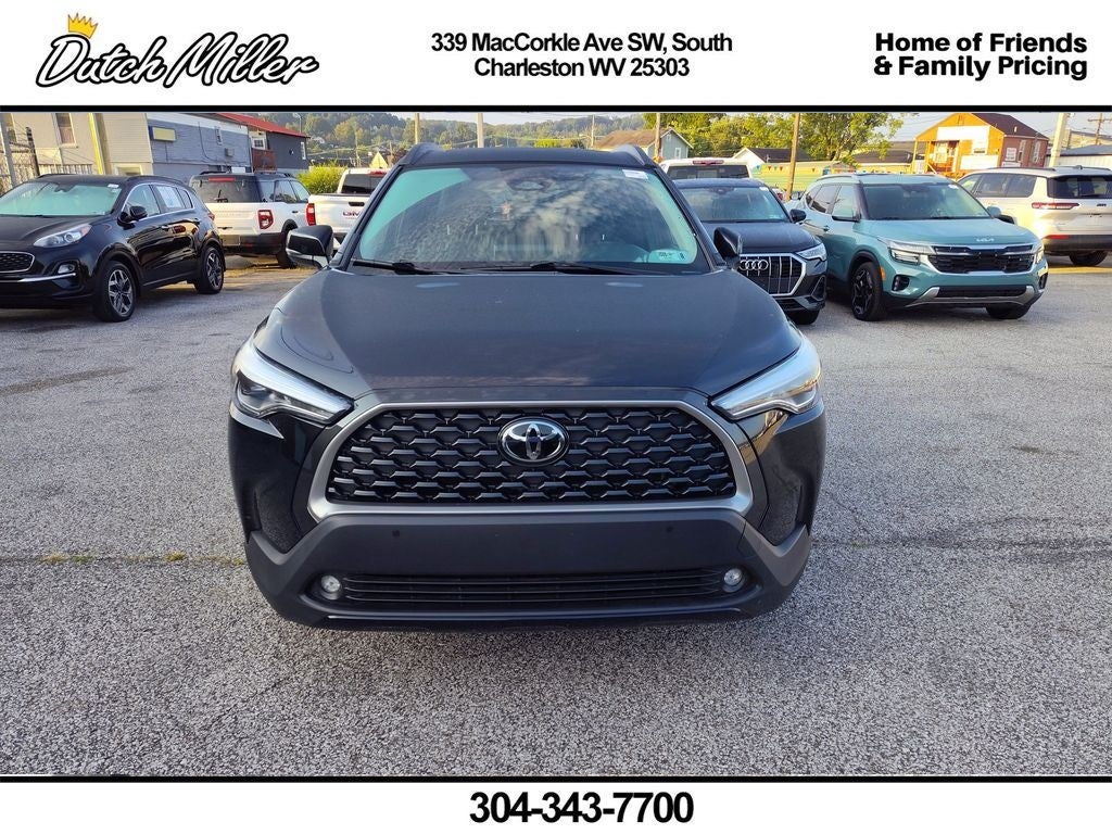2024 Toyota Corolla Cross XLE