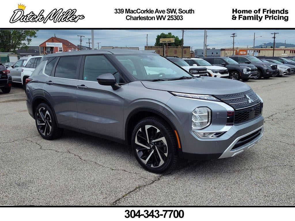 2022 Mitsubishi Outlander SE S-AWC's photo