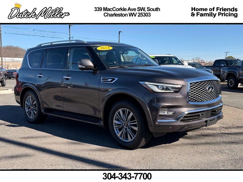 2024 INFINITI QX80 Luxe 4WD's photo