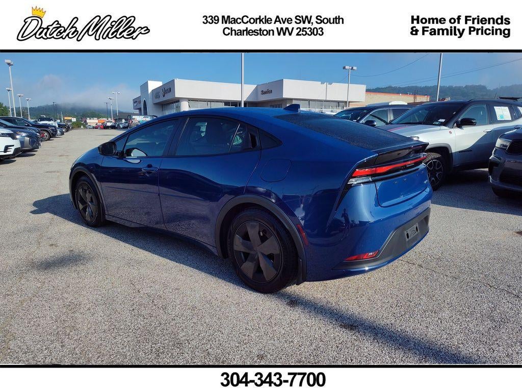 2024 Toyota Prius LE