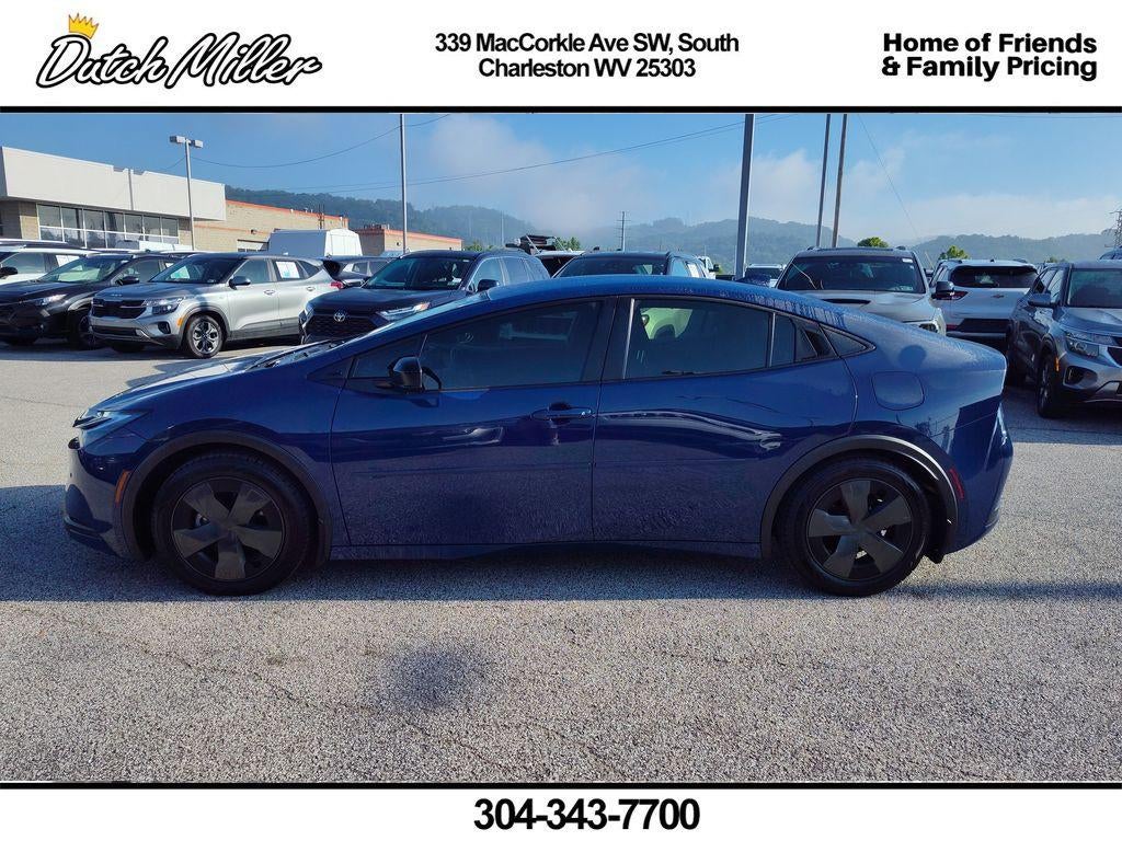 2024 Toyota Prius LE