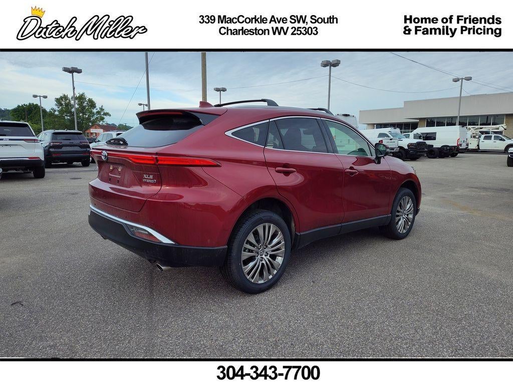 2022 Toyota Venza XLE