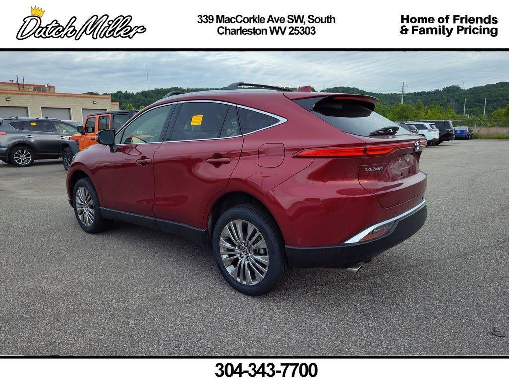 2022 Toyota Venza XLE