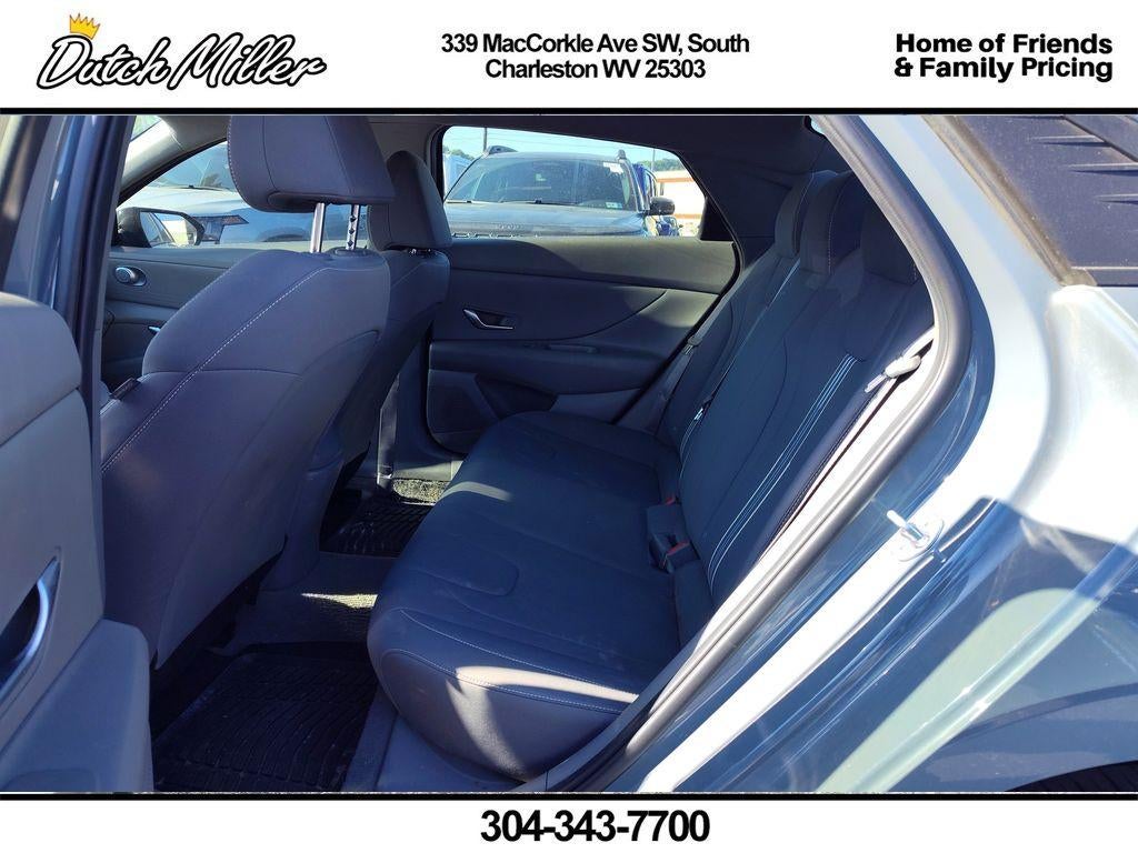 2023 Hyundai Elantra SEL