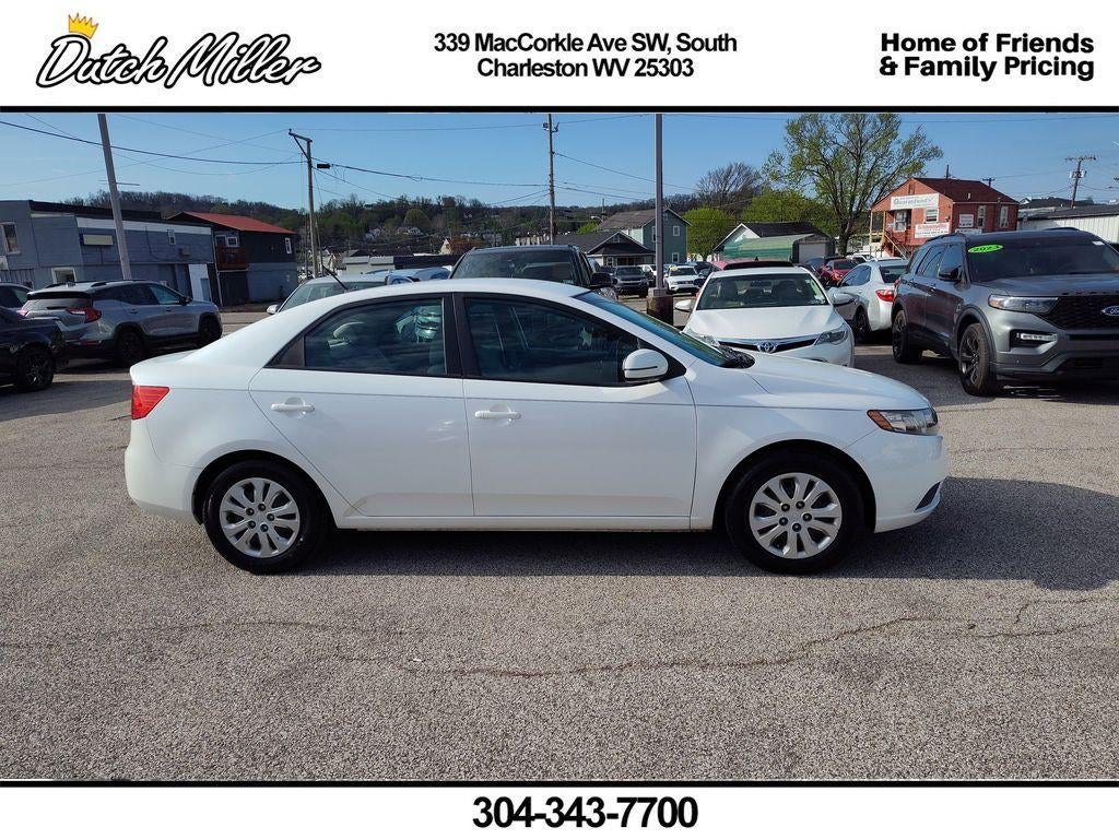 Used 2011 Kia Forte EX with VIN KNAFU4A20B5393409 for sale in South Charleston, WV