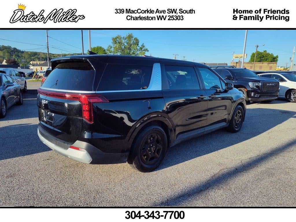 2025 Kia Carnival LXS