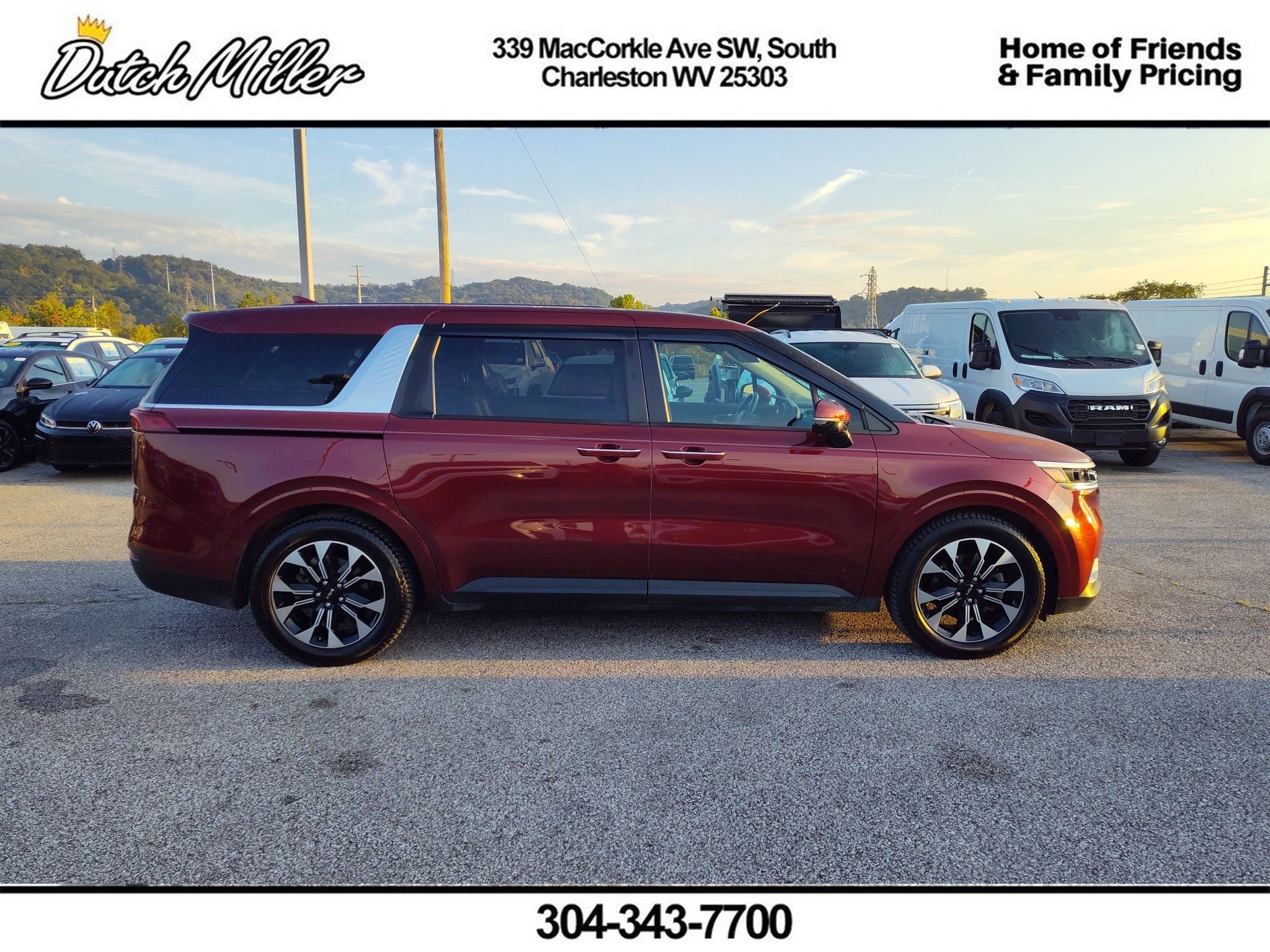 2024 Kia Carnival EX