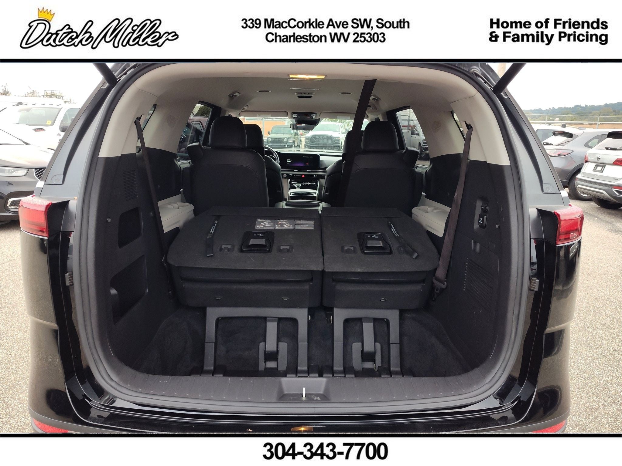 2024 Kia Carnival SX